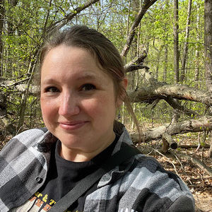 Meet your Posher, Dana